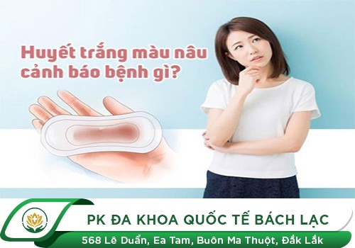 Khí hư màu nâu có cục có gây vô sinh không