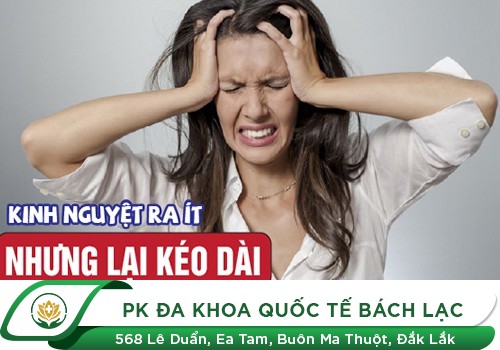 Kinh nguyệt ra ít kéo dài là dấu hiệu bệnh gì